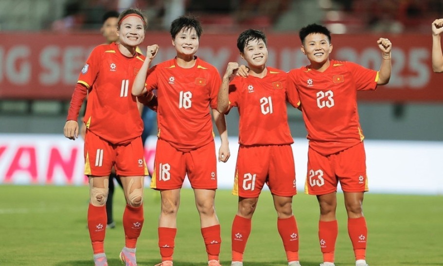 2025年东南亚女子足球锦标赛：越南女足首战6-0大胜柬埔寨队