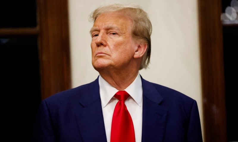 Ông Trump ra lệnh cho người vô gia cư rời khỏi Washington