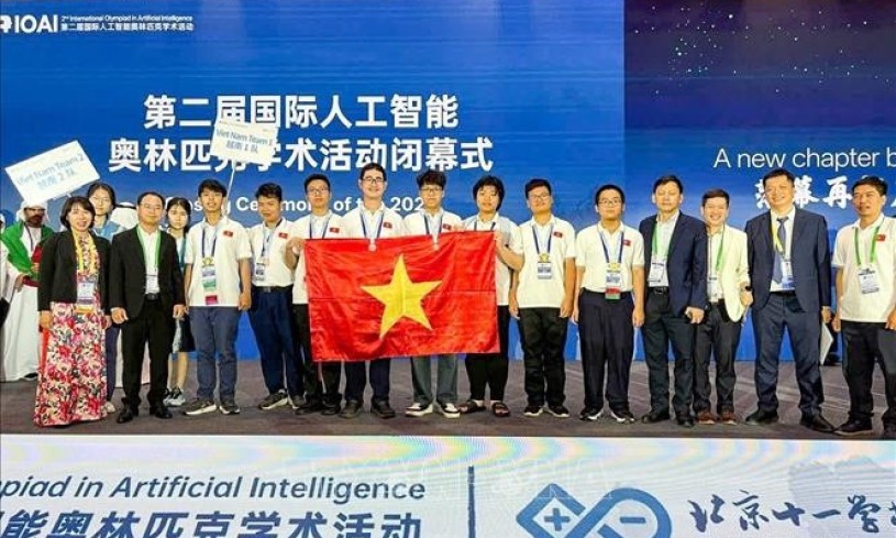 越南队闪耀2025国际人工智能奥赛 斩获三金 跻身全球四强