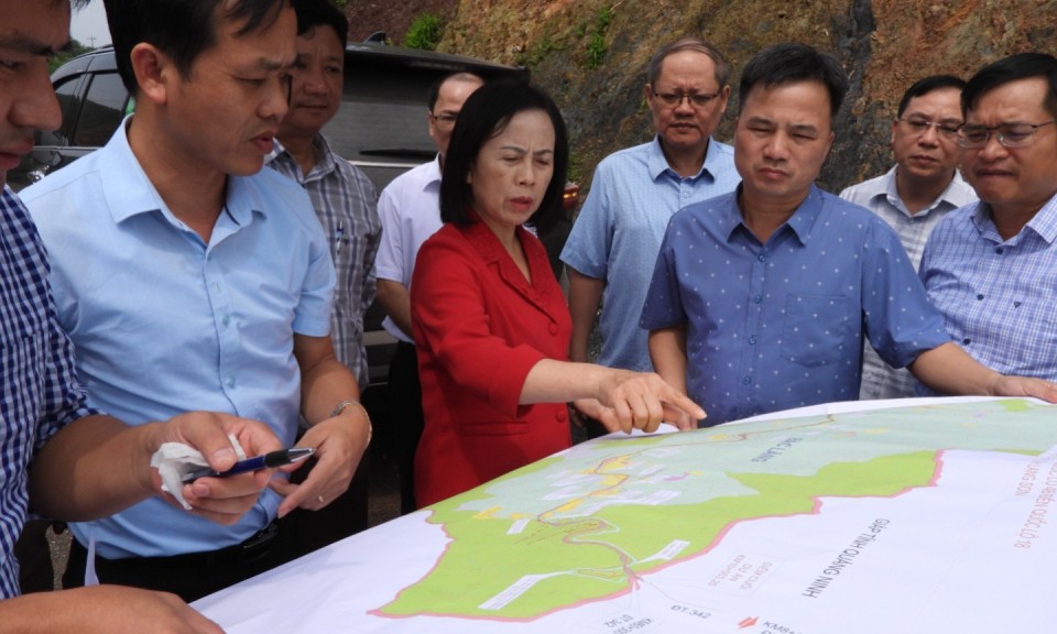The leader of the Provincial Party Committee inspects progress of key transport infrastructure projects