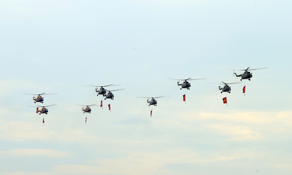 Ch&ugrave;m ảnh: Kh&ocirc;ng qu&acirc;n Việt Nam ph&ocirc; diễn sức mạnh tr&ecirc;n bầu trời Thủ đ&ocirc; ng&agrave;y Quốc kh&aacute;nh