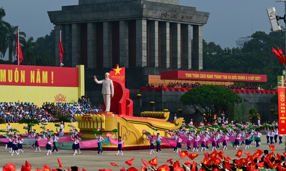 Khoảnh khắc ấn tượng tại Lễ kỷ niệm, diễu binh, diễu h&agrave;nh mừng Tết Độc lập