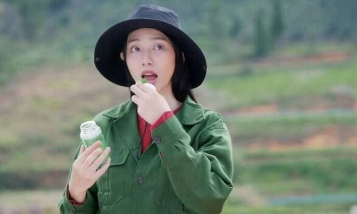 Kẹo Kera do Hằng 'Du mục', Quang Linh Vlogs b&aacute;n thực chất l&agrave; g&igrave;?