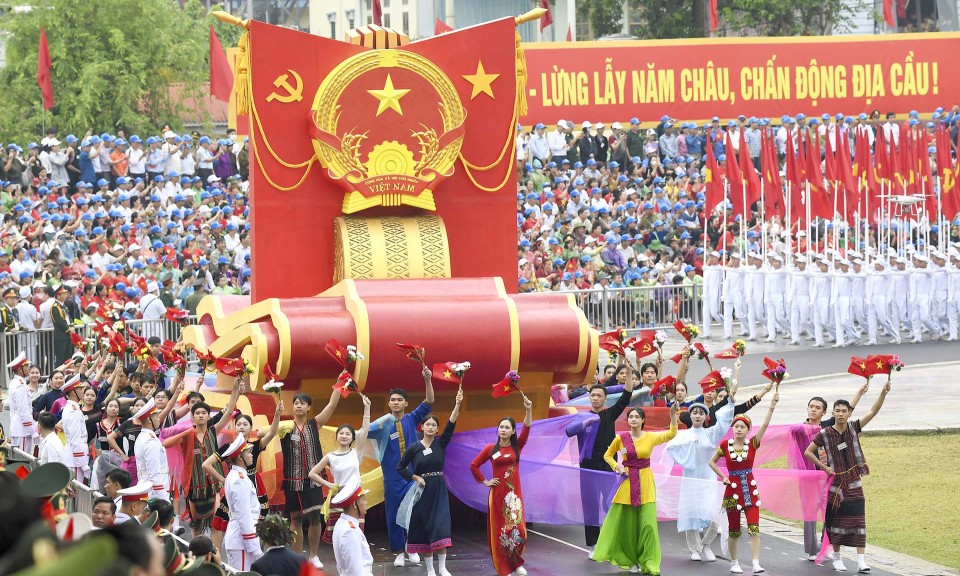 Rạng ngời ch&acirc;n l&yacute; &ldquo;Độc lập - Tự do - Hạnh ph&uacute;c&rdquo;