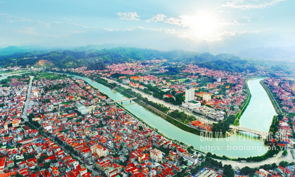 Lạng Sơn vững tin bước vào kỷ nguyên mới