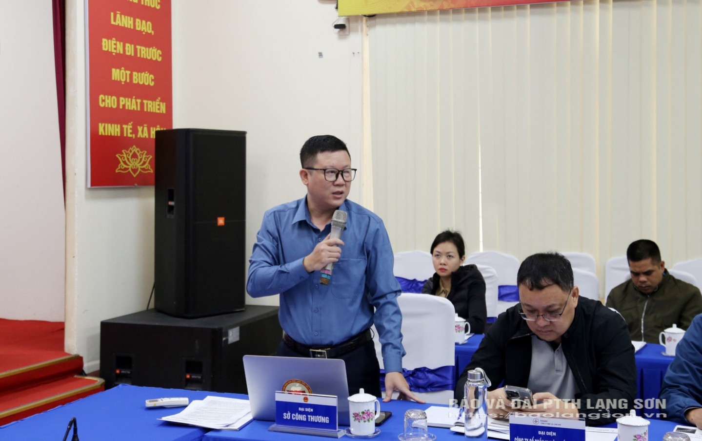 Đại điện Sở Công Thương làm rõ hơn những nội dung liên quan đến việc triển khai thí điểm giá bán điện thành phần 