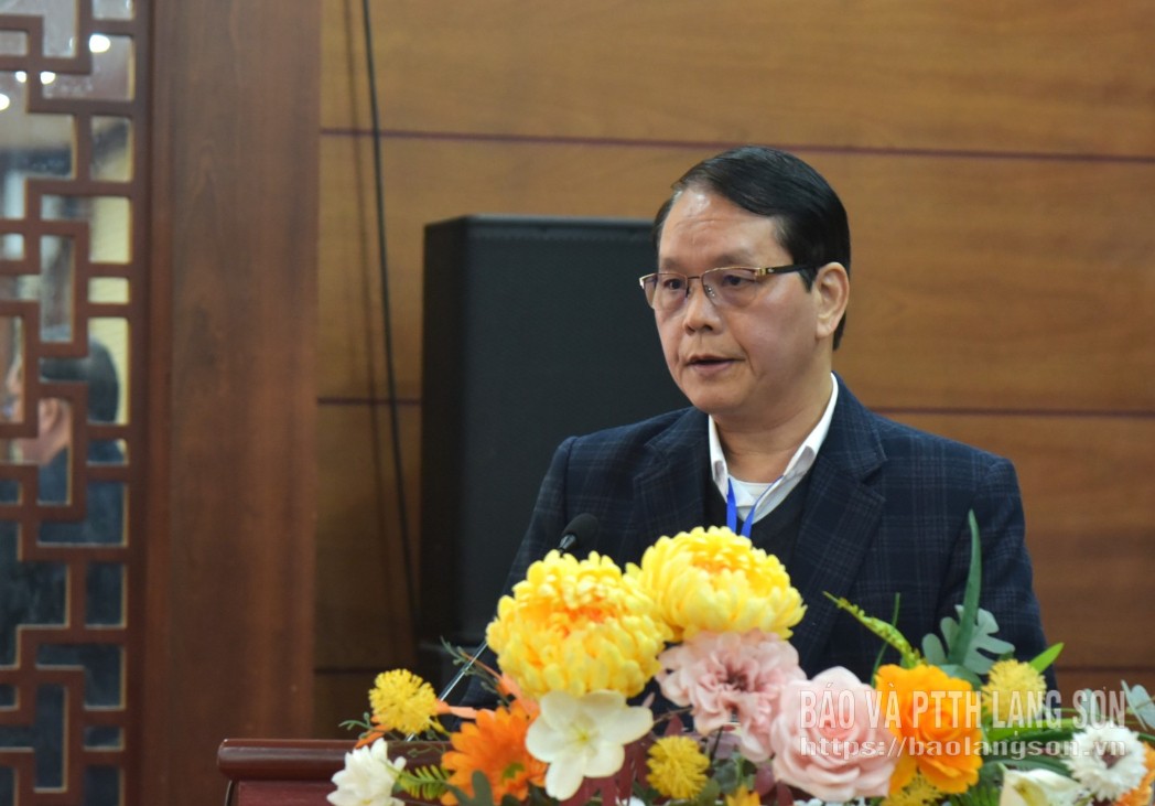 Lãnh đạo Sở Tư pháp phát biểu tại đại hội