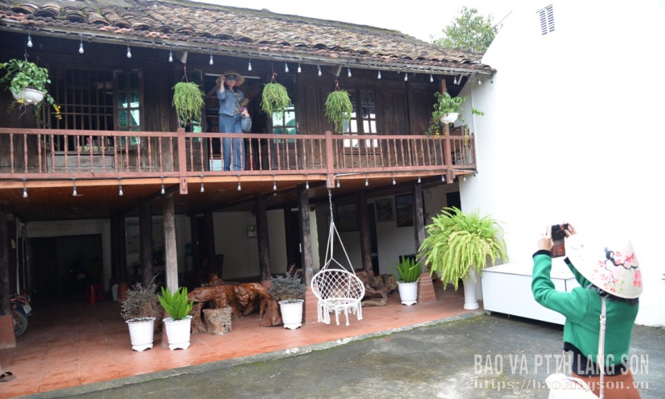 Du lịch cộng đồng - Động lực tho&aacute;t ngh&egrave;o