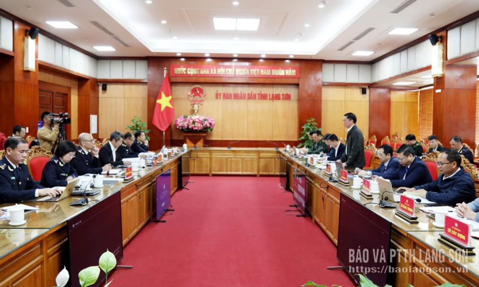 Cục Hải quan l&agrave;m việc tại tỉnh về phối hợp thực hiện Đề &aacute;n th&iacute; điểm x&acirc;y dựng cửa khẩu th&ocirc;ng minh