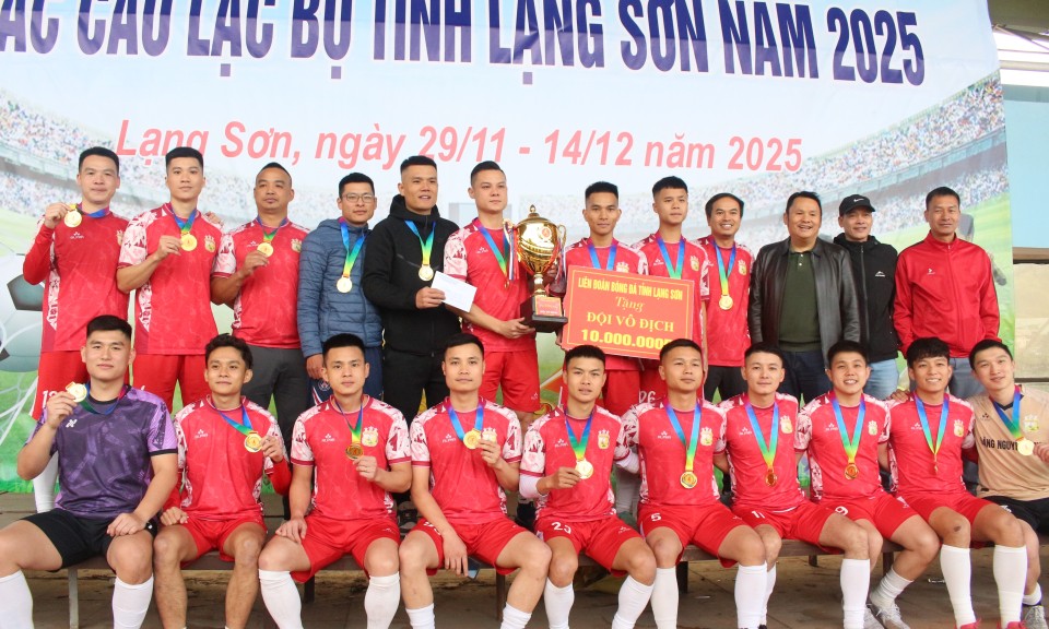 Đội Ng&ocirc; Quyền đoạt giải nhất tại Giải b&oacute;ng đ&aacute; c&aacute;c c&acirc;u lạc bộ tỉnh năm 2025
