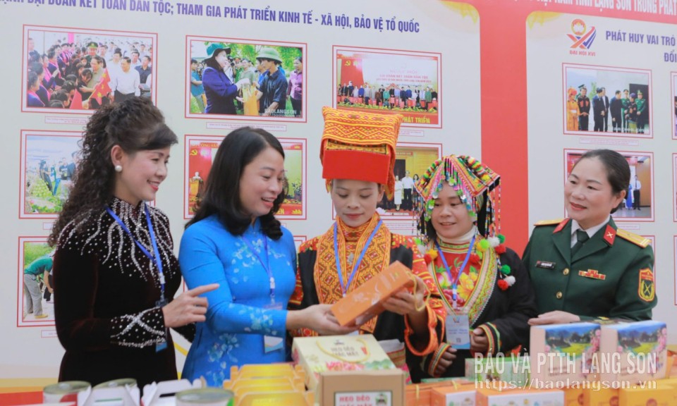 Phụ nữ vững bước v&agrave;o kỷ nguy&ecirc;n mới