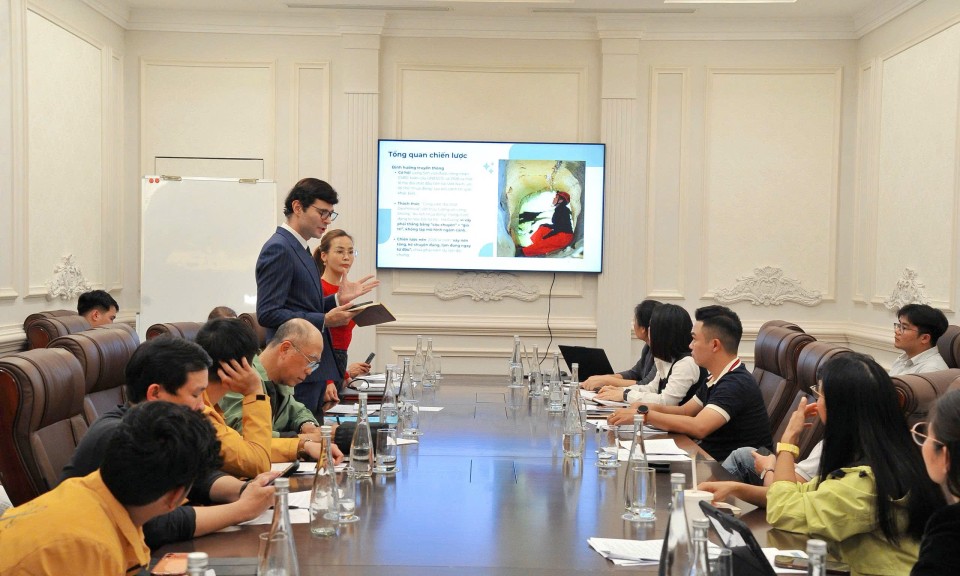 Họp g&oacute;p &yacute; dự thảo Kế hoạch tổ chức Lễ hội Quốc tế C&ocirc;ng vi&ecirc;n địa chất m&ugrave;a đ&ocirc;ng 2026