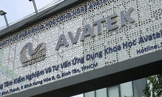 Truy tố c&aacute;c bị can li&ecirc;n quan C&ocirc;ng ty kiểm định sữa giả Hiup, kẹo Kera