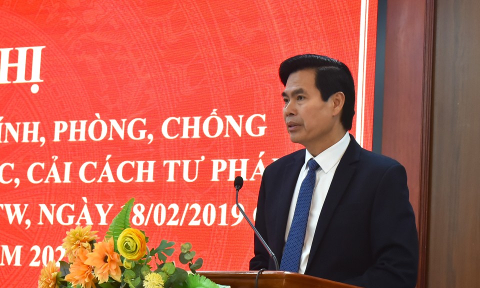 Tiếp tục x&acirc;y dựng đội ngũ c&aacute;n bộ nội ch&iacute;nh thật sự trong sạch, vững mạnh, đ&aacute;p ứng y&ecirc;u cầu nhiệm vụ