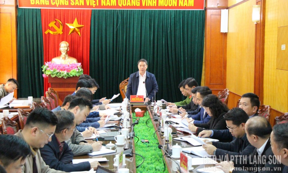 Tập trung bố tr&iacute; nh&acirc;n lực, thời gian xử l&yacute; dứt điểm c&aacute;c vướng mắc c&ograve;n tồn đọng trong triển khai c&aacute;c dự &aacute;n