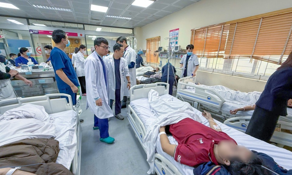 T&igrave;nh trạng sức khỏe 15 nạn nh&acirc;n vụ ch&aacute;y ở H&agrave; Nội
