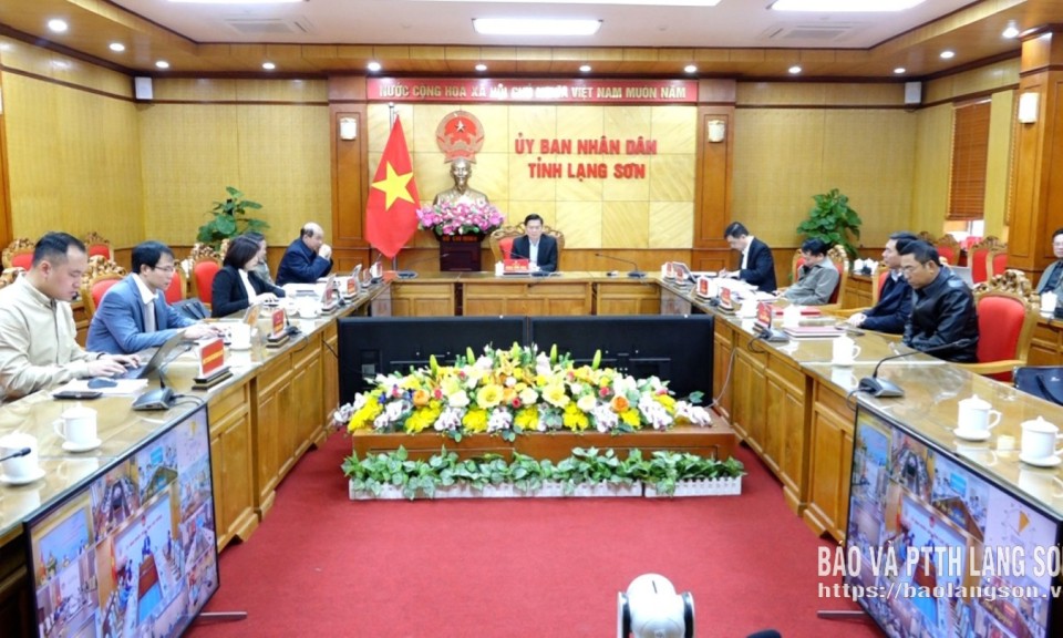 Phi&ecirc;n họp thứ 6 Ban Chỉ đạo c&aacute;c c&ocirc;ng tr&igrave;nh trọng điểm, dự &aacute;n quan trọng quốc gia lĩnh vực đường sắt