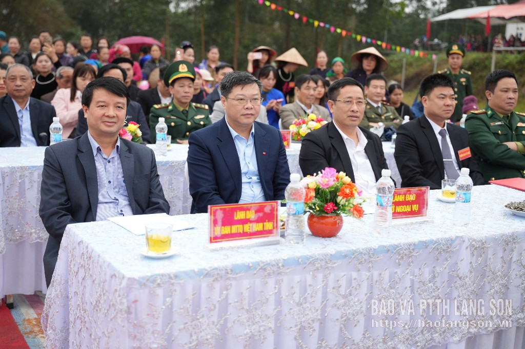 Các đại biểu dự ngày hội