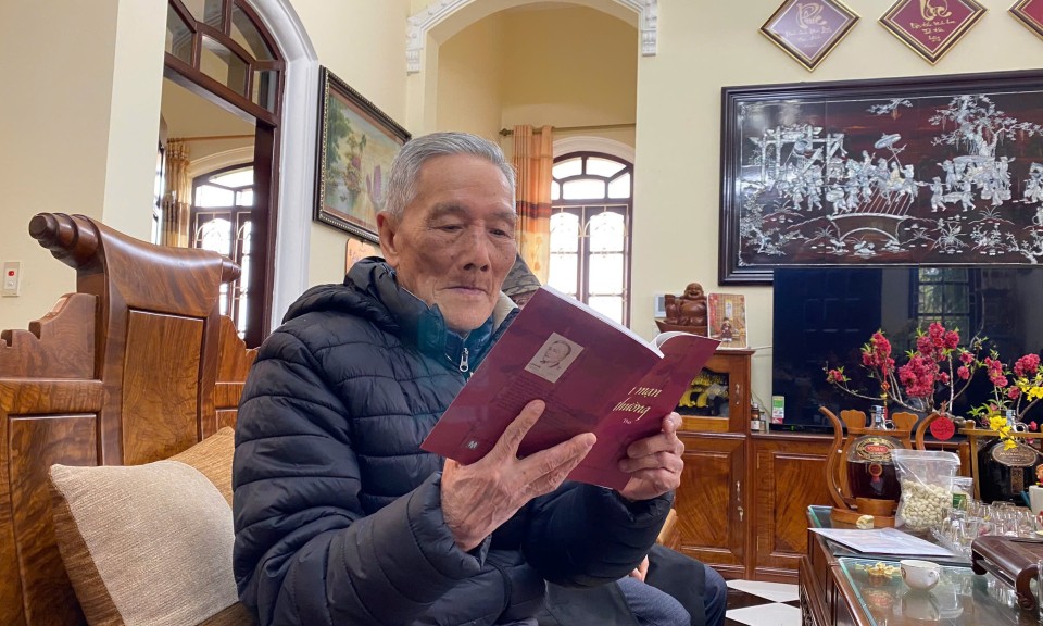 L&agrave;m b&aacute;c sĩ để trả ơn cuộc đời