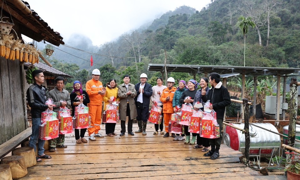 Xu&acirc;n về L&acirc;n N&oacute;ng