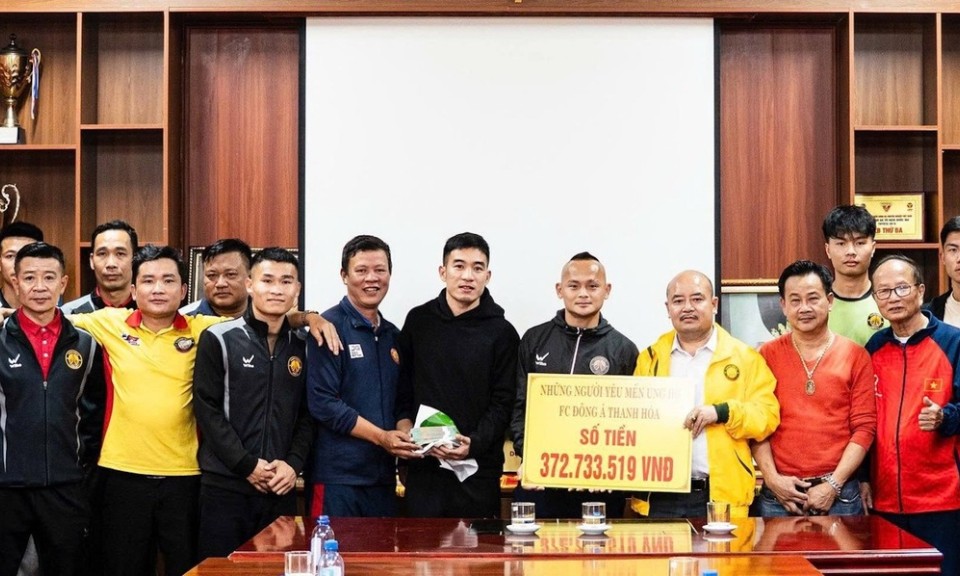 Tết đặc biệt của đội b&oacute;ng 'vất vả' nhất Việt Nam