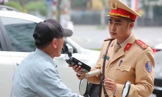 M&ugrave;ng 2 Tết: Xử phạt hơn 2.800 trường hợp vi phạm nồng độ cồn