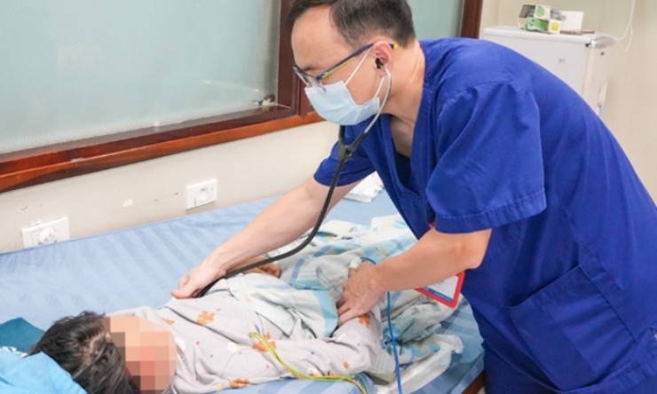 &lsquo;Ph&eacute;p m&agrave;u&rsquo; ECMO cứu sống 3 trẻ vi&ecirc;m cơ tim tối cấp