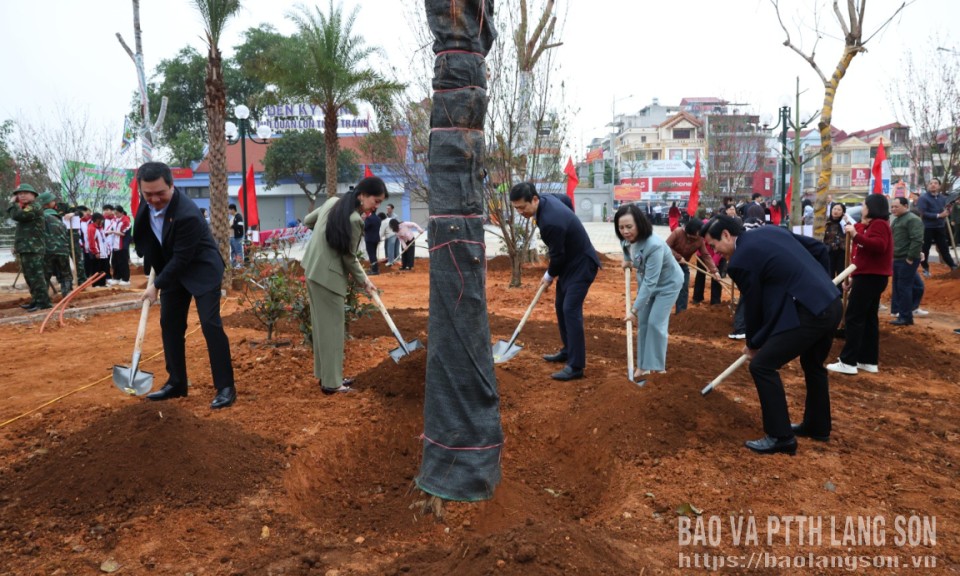 Nhộn nhịp &ldquo;Tết trồng c&acirc;y đời đời nhớ ơn B&aacute;c Hồ&rdquo; Xu&acirc;n B&iacute;nh Ngọ 2026
