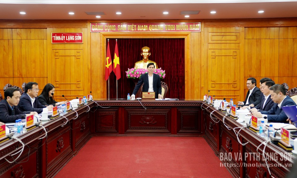 Phấn đấu thu thuế xuất nhập khẩu đạt 18 ngh&igrave;n tỷ đồng