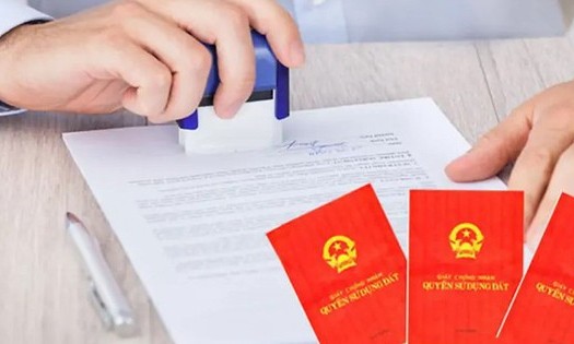 Đ&atilde; chuyển giao thẩm quyền cấp Giấy chứng nhận quyền sử dụng đất