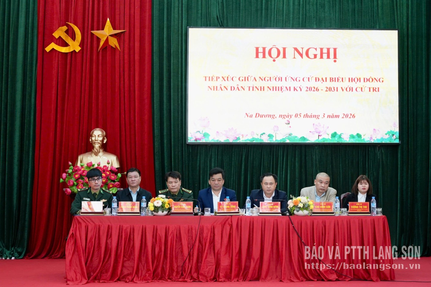 Các ứng cử viên đại biểu HĐND tỉnh nhiệm kỳ 2026 - 2031 tiếp xúc cử tri tại xã Na Dương
