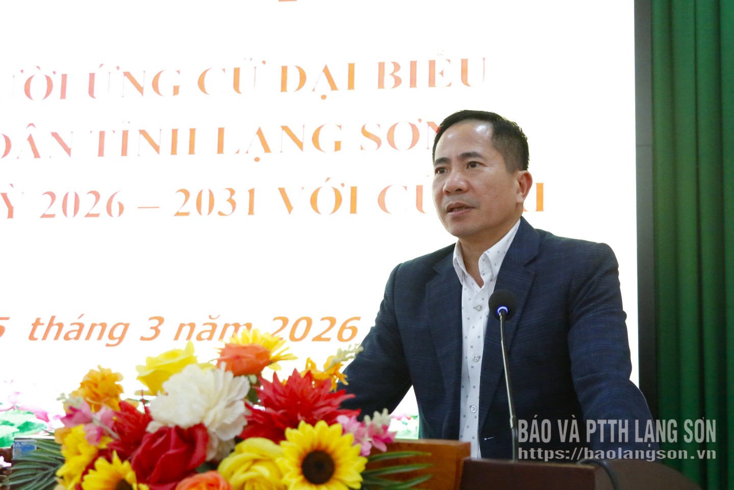 Ông Nguyễn Văn Trường, Tỉnh ủy viên, Phó Chủ tịch HĐND tỉnh làm rõ một số ý kiến cử tri quan tâm