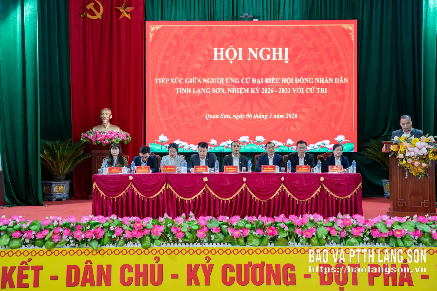 Các ứng cử viên đại biểu HĐND tỉnh tiếp xúc cử tri tại xã Quan Sơn
