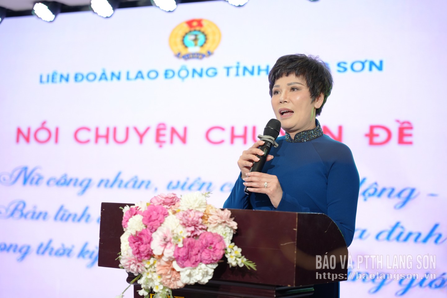 Lãnh đạo Công ty trách nhiệm hữu hạn Một thành viên xe điện DK Việt Nhật (DK Bike) chia sẻ tại chương trình