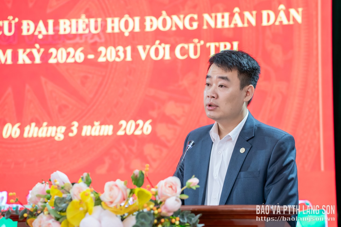 Ông Đoàn Thành Công, Tỉnh ủy viên, Phó Chủ tịch Ủy ban MTTQ Việt Nam tỉnh, Bí thư Tỉnh đoàn trình bày chương trình hành động