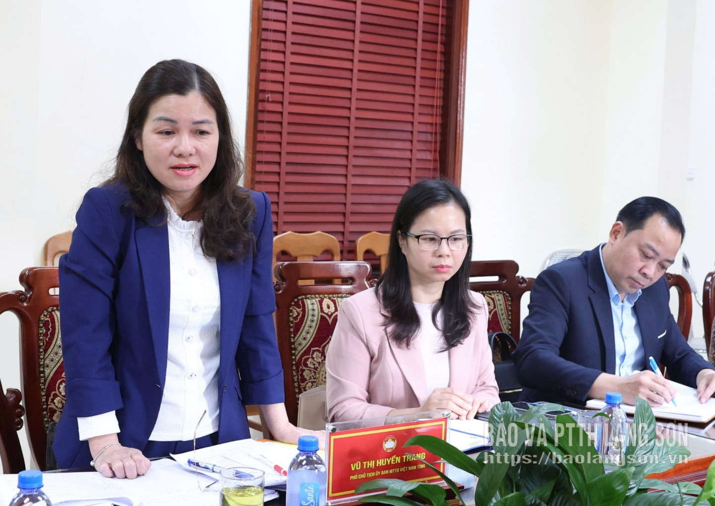 Lãnh đạo Ủy ban MTTQ Việt Nam tỉnh phát biểu tại buổi làm việc