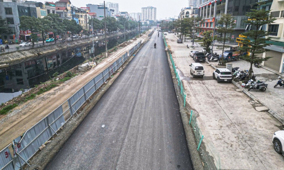 Diện mạo mới của đoạn đường từng chi ch&iacute;t &lsquo;ổ voi, ổ g&agrave;&rsquo; ở H&agrave; Nội
