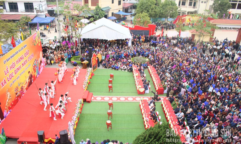 X&atilde; Lộc B&igrave;nh khai mạc Lễ hội H&aacute;ng Đắp