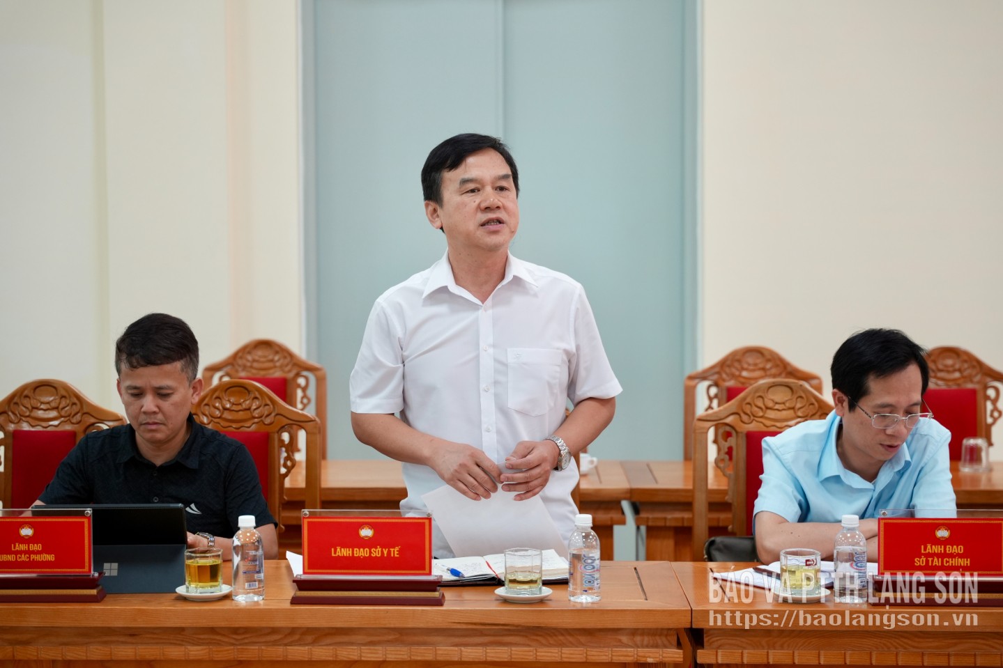 Lãnh đạo Sở Y tế phát biểu tại hội nghị