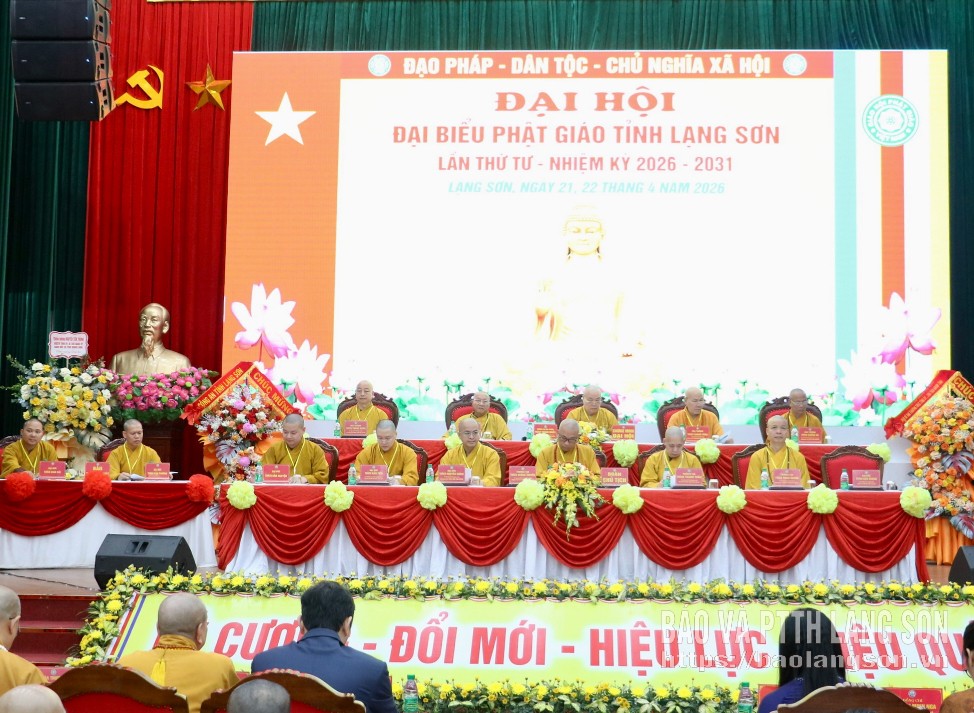  Đoàn Chủ tịch điều hành đại hội