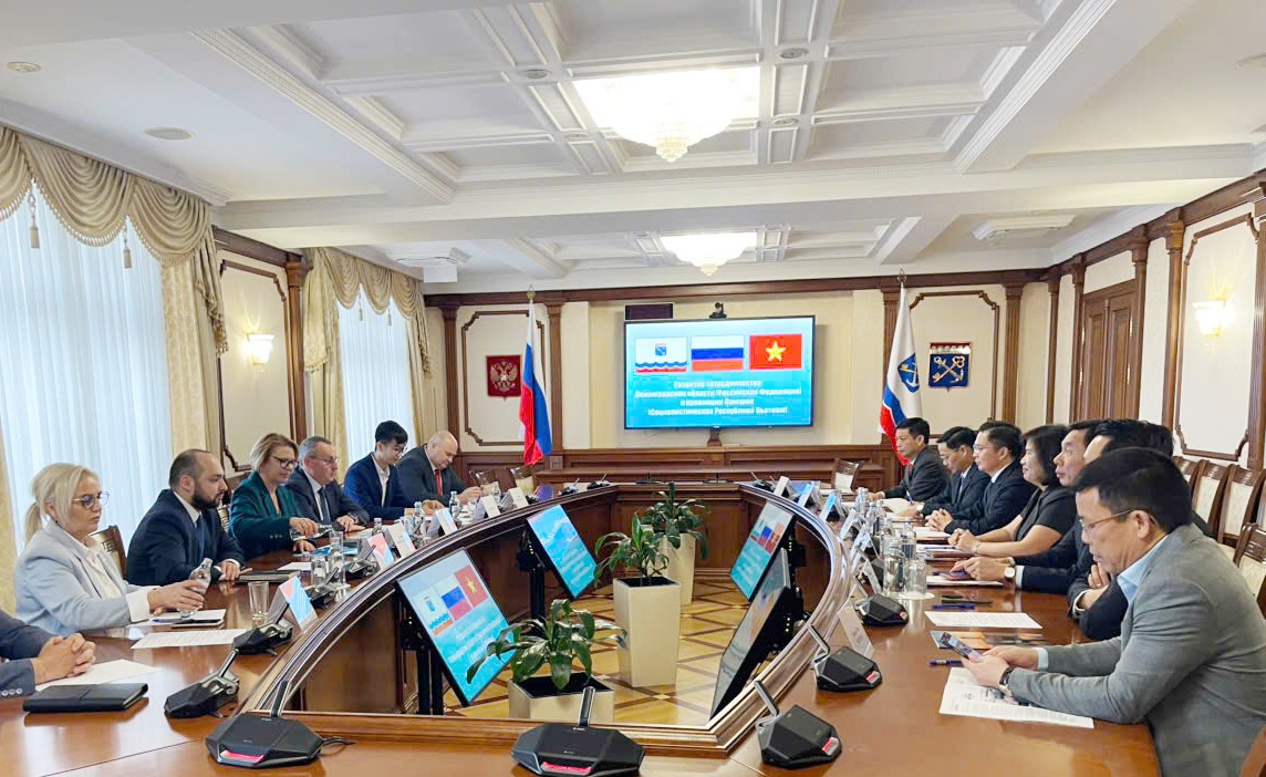 Toàn cảnh buổi làm việc