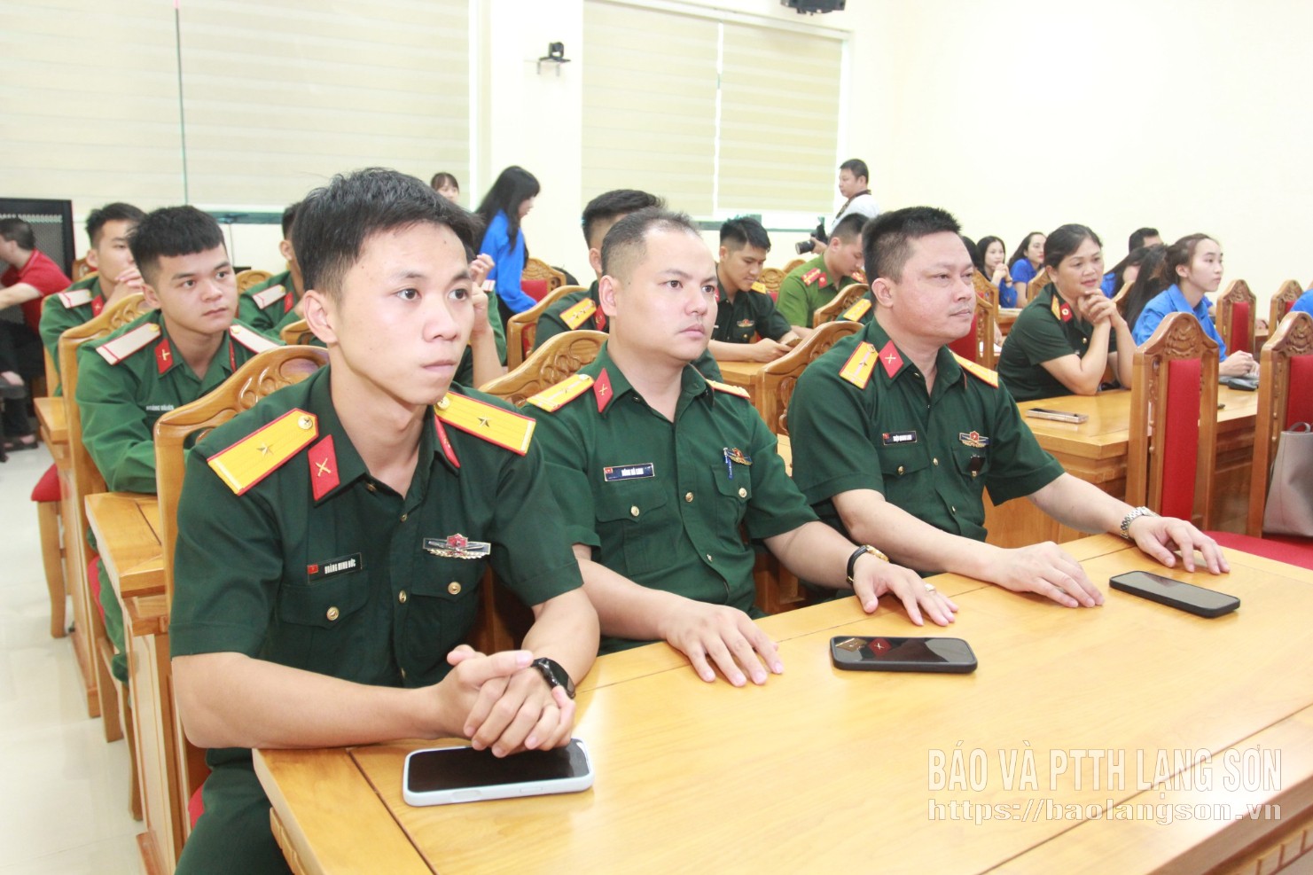 Đại biểu dự lễ phát động