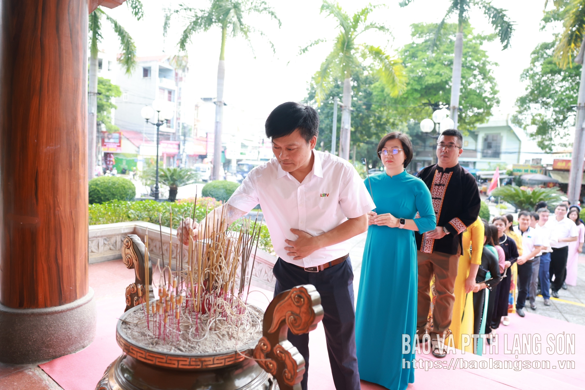 Đồng chí Phó Giám đốc Báo và PTTH Lạng Sơn