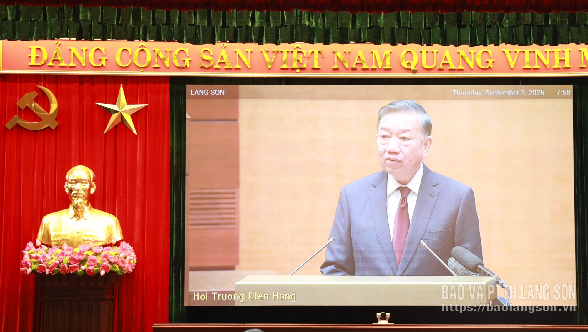 Đồng chí Tổng Bí thư, Chủ tịch nước Tô Lâm phát biểu chỉ đạo tại hội nghị (Ảnh chụp tại điểm cầu Tỉnh ủy Lạng Sơn )
