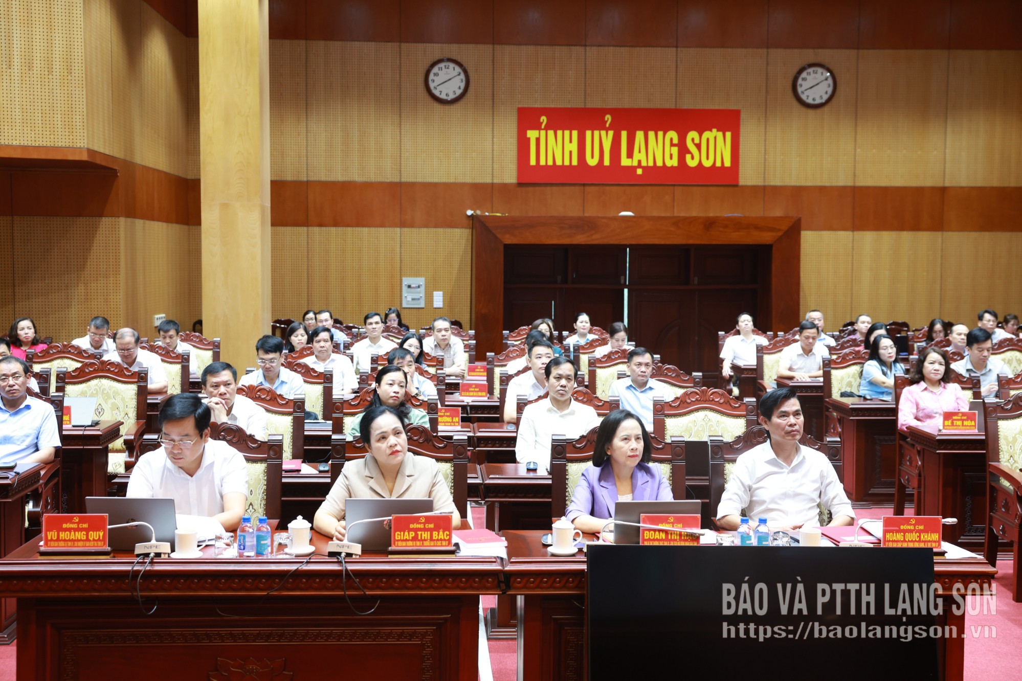 Các đại biểu dự hội nghị tại điểm cầu Tỉnh ủy Lạng Sơn