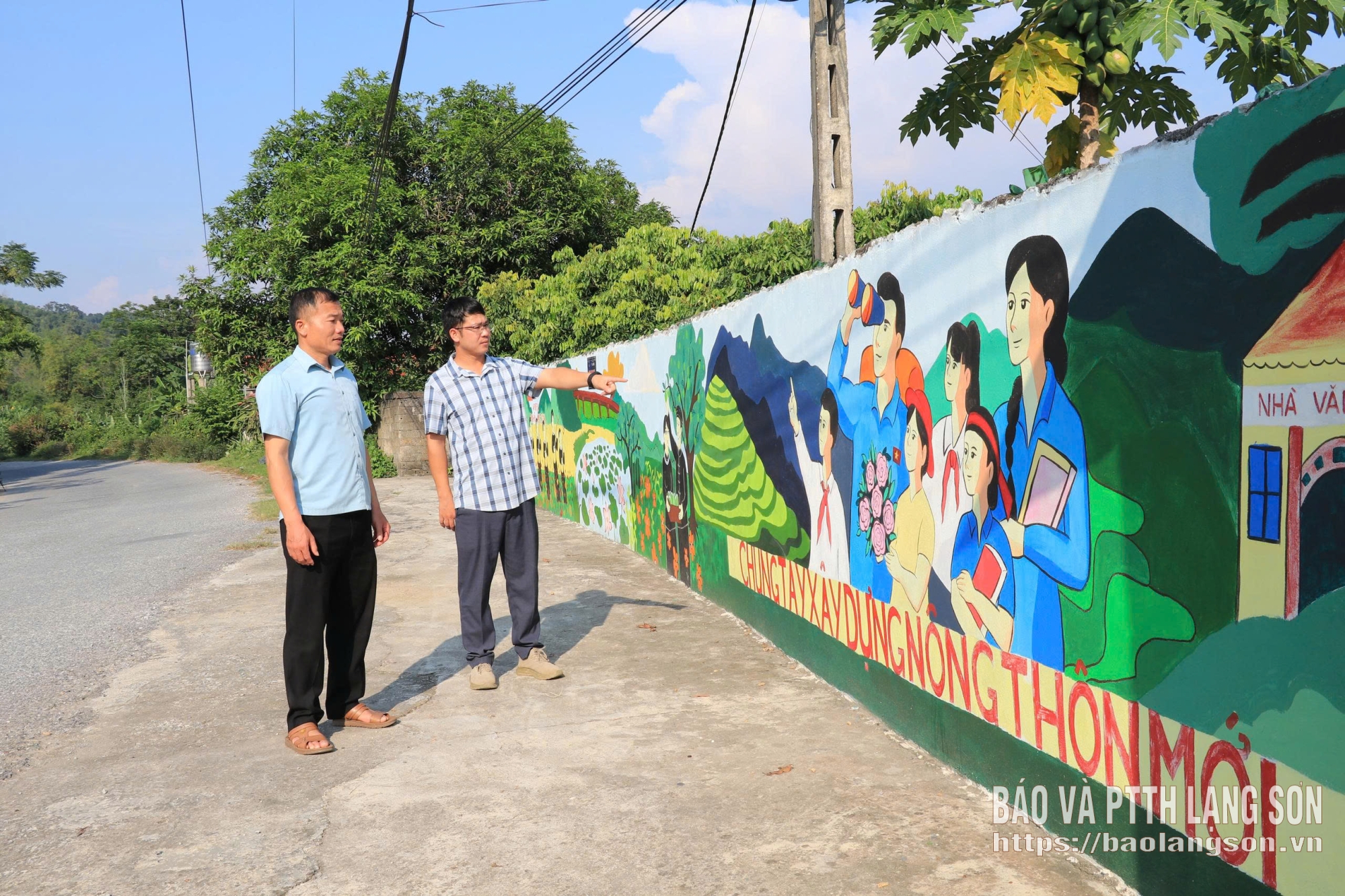 Công trình tranh tường tuyên truyền xây dựng NTM do các tổ chức chính trị - xã hội triển khai trên địa bàn xã