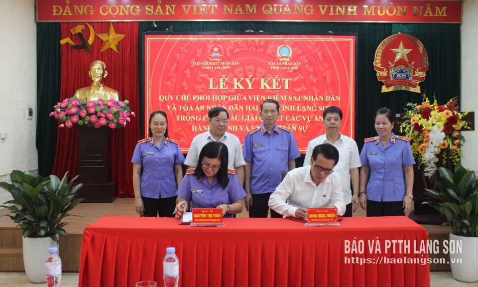 K&yacute; kết quy chế phối hợp trong c&ocirc;ng t&aacute;c giải quyết c&aacute;c vụ &aacute;n h&agrave;nh ch&iacute;nh v&agrave; vụ việc d&acirc;n sự  &nbsp;
