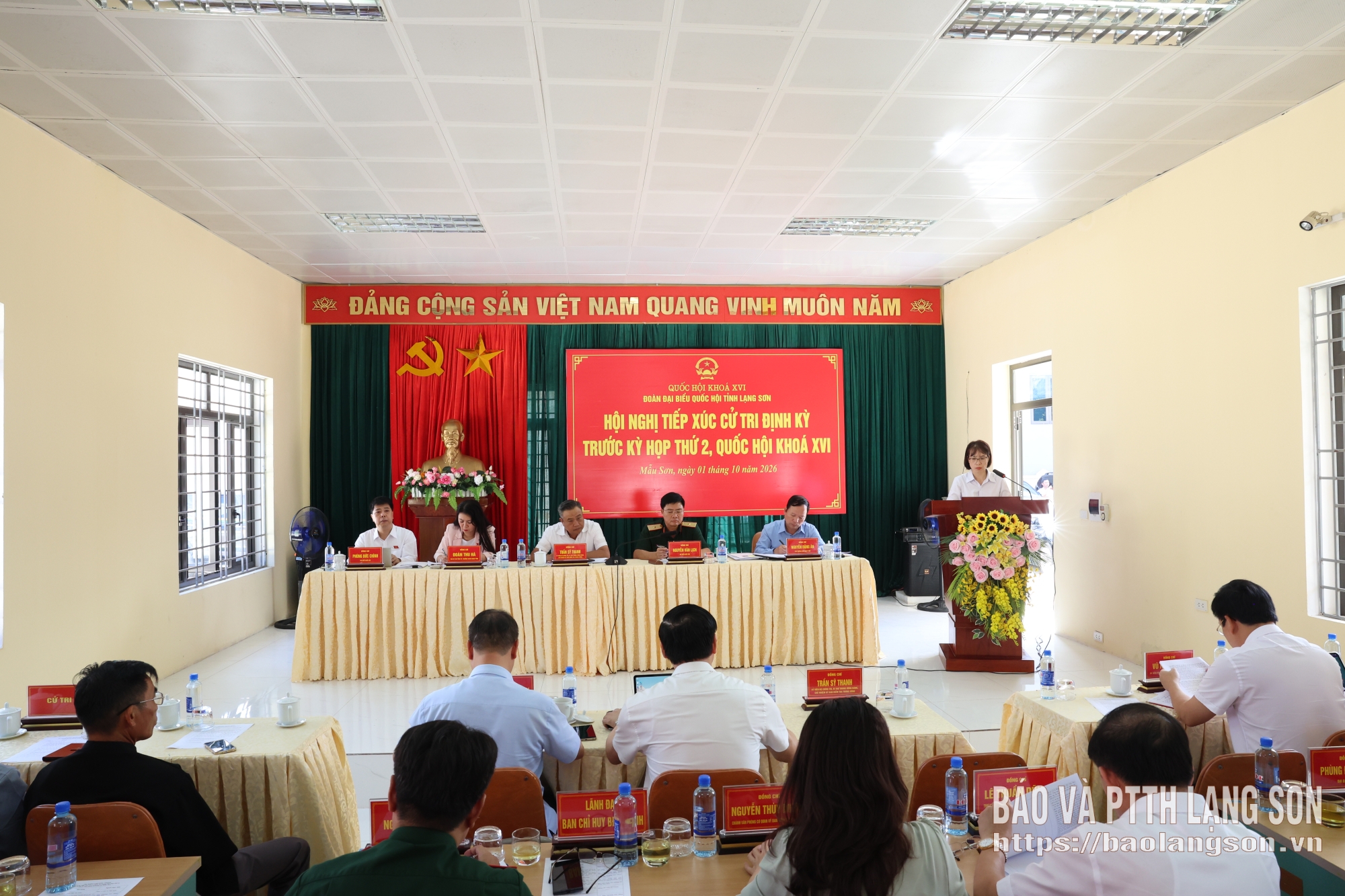 Đoàn đại biểu Quốc tỉnh tại hội nghị tiếp xúc cử tri