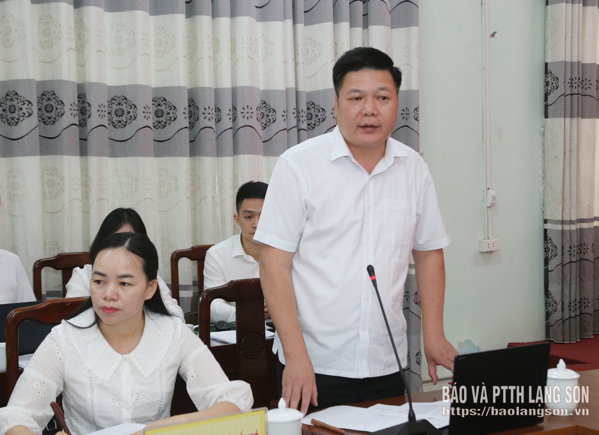 Lãnh đạo xã Thất Khê báo cáo tình hình phát triển kinh tế - xã hội trên địa bàn xã