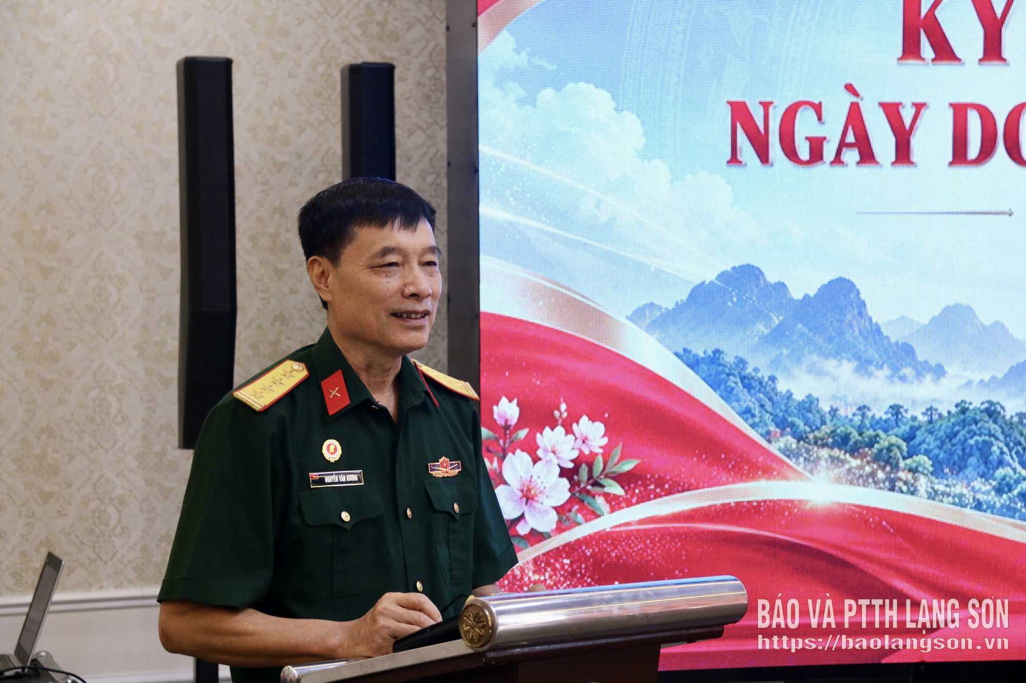 Lãnh đạo Hội CCB tỉnh phát biểu tại chương trình
